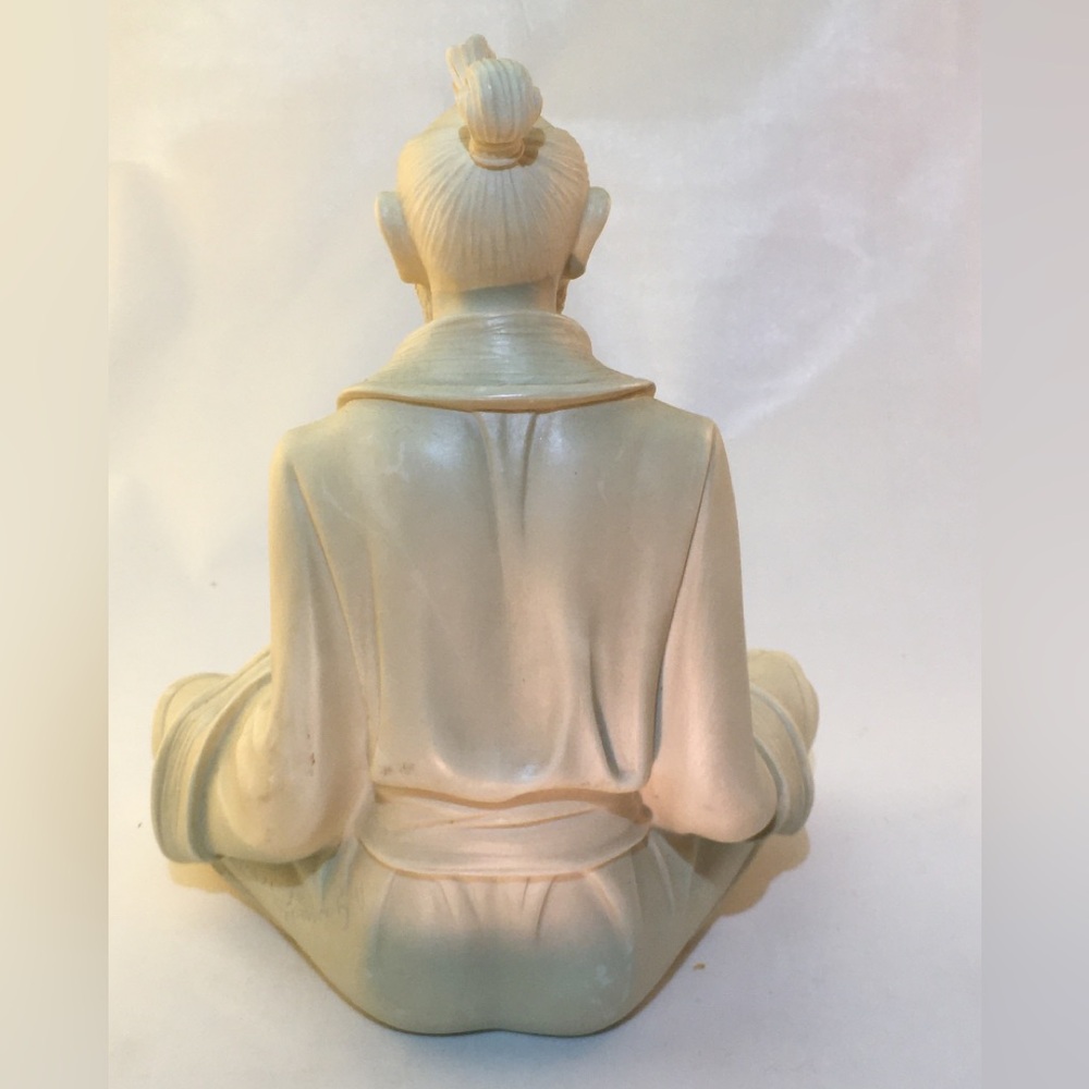 A Giannelli Asian Man Figurine Sculpture - Picture 3 of 5